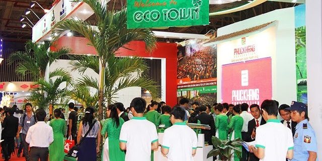 Khách Tham quan Giang hàng phúc khang dự án Eco Town